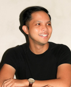 carlo
Chen-delantar
